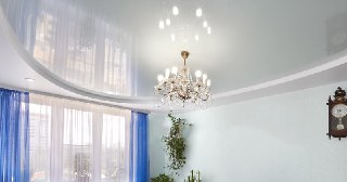 Глянцевый потолок Людиново, цена от 4465 руб.